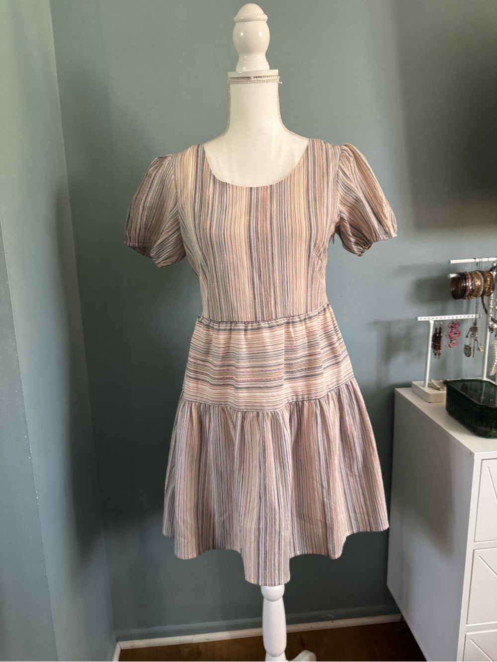 NWT VERNACULAR PINK stripes Puff-Sleeve Open Back Small Dress Neutral Stripes